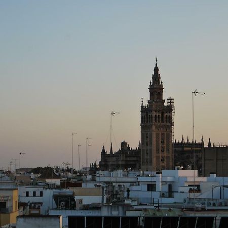 Atico Centrico Con Vistas Lägenhet Sevilla Exteriör bild