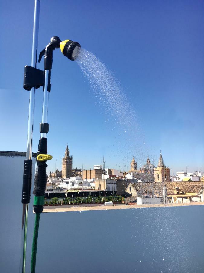 Atico Centrico Con Vistas Lägenhet Sevilla Exteriör bild