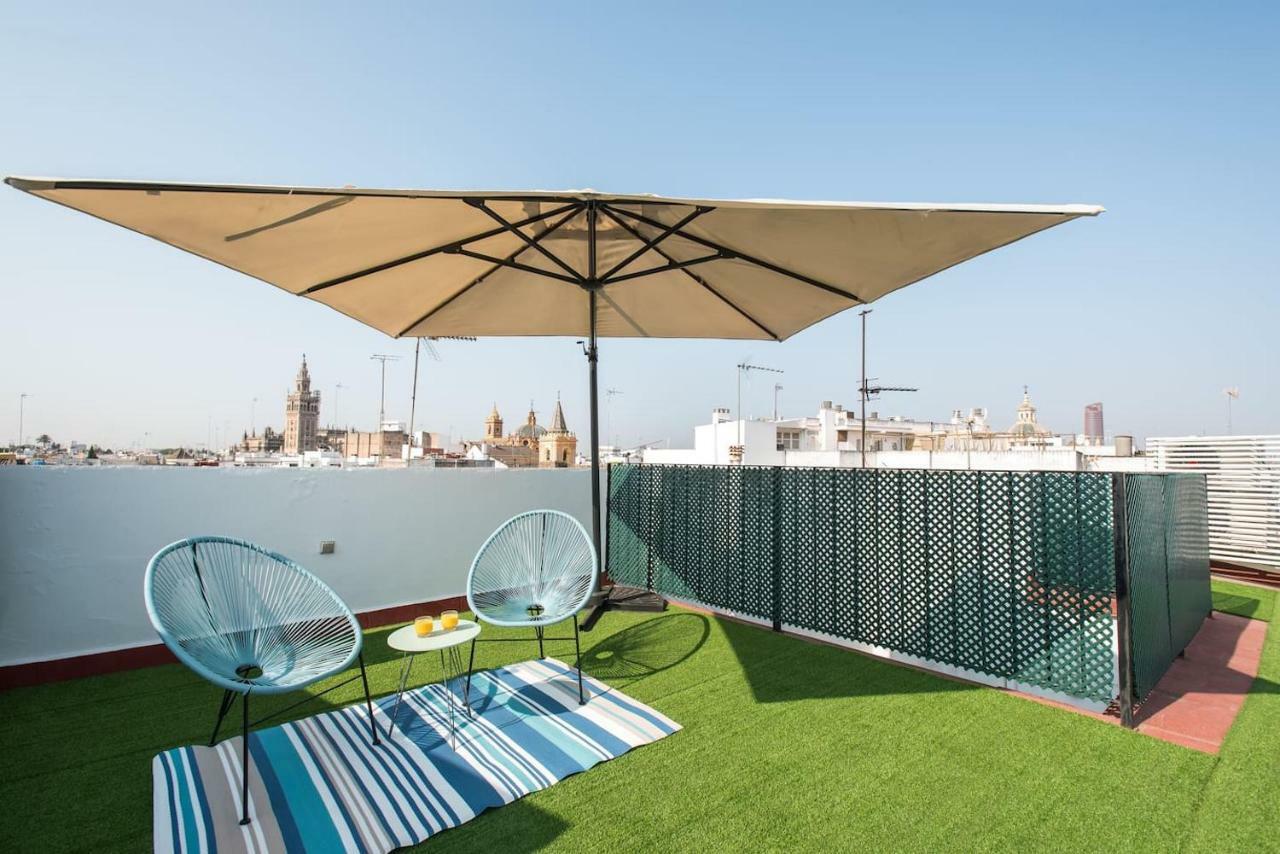 Atico Centrico Con Vistas Lägenhet Sevilla Exteriör bild