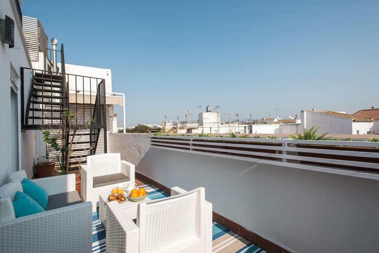 Atico Centrico Con Vistas Lägenhet Sevilla Exteriör bild